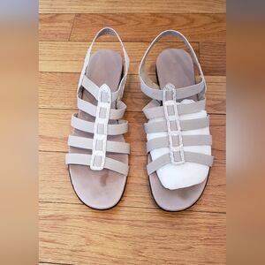 Munro Beige Multi-Strap T-Trim Slingback Sandals